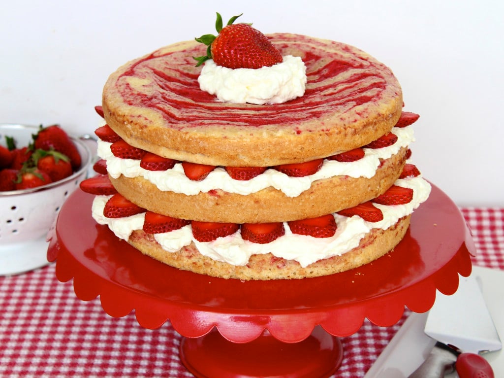 Strawberries and Cream Swirl Cake