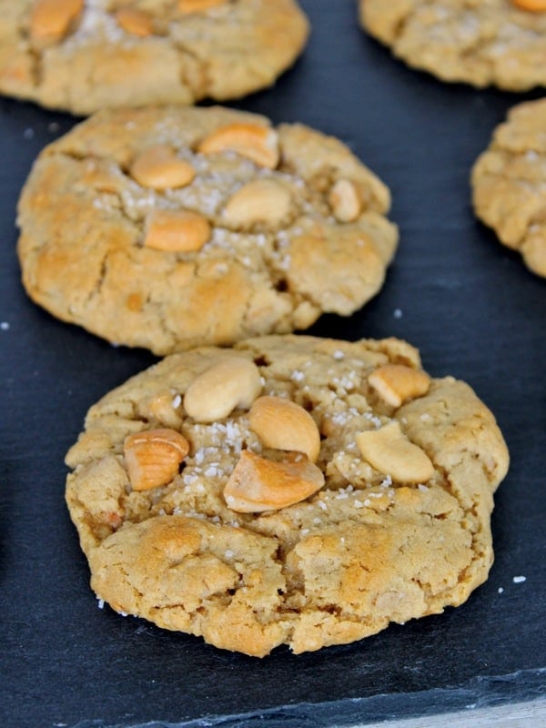 Cashew Crunch Cookies - The BakerMama