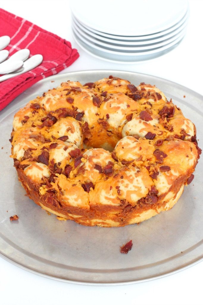 Bacon Cheddar Monkey Bread