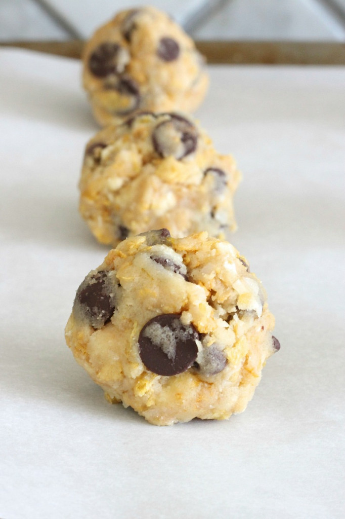 Corn Flake Coconut Chocolate Chip Cookies