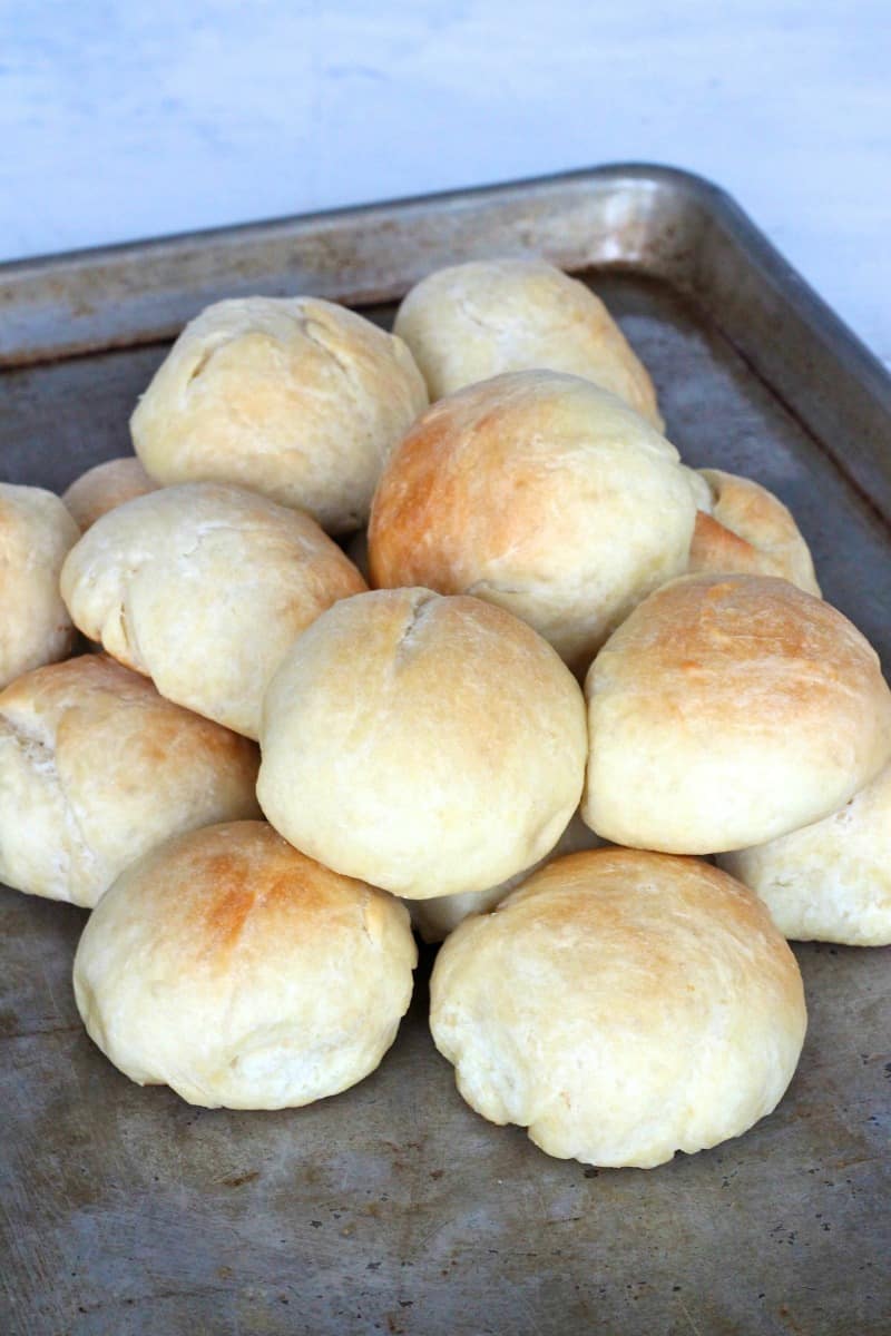 Dinner Rolls - The BakerMama