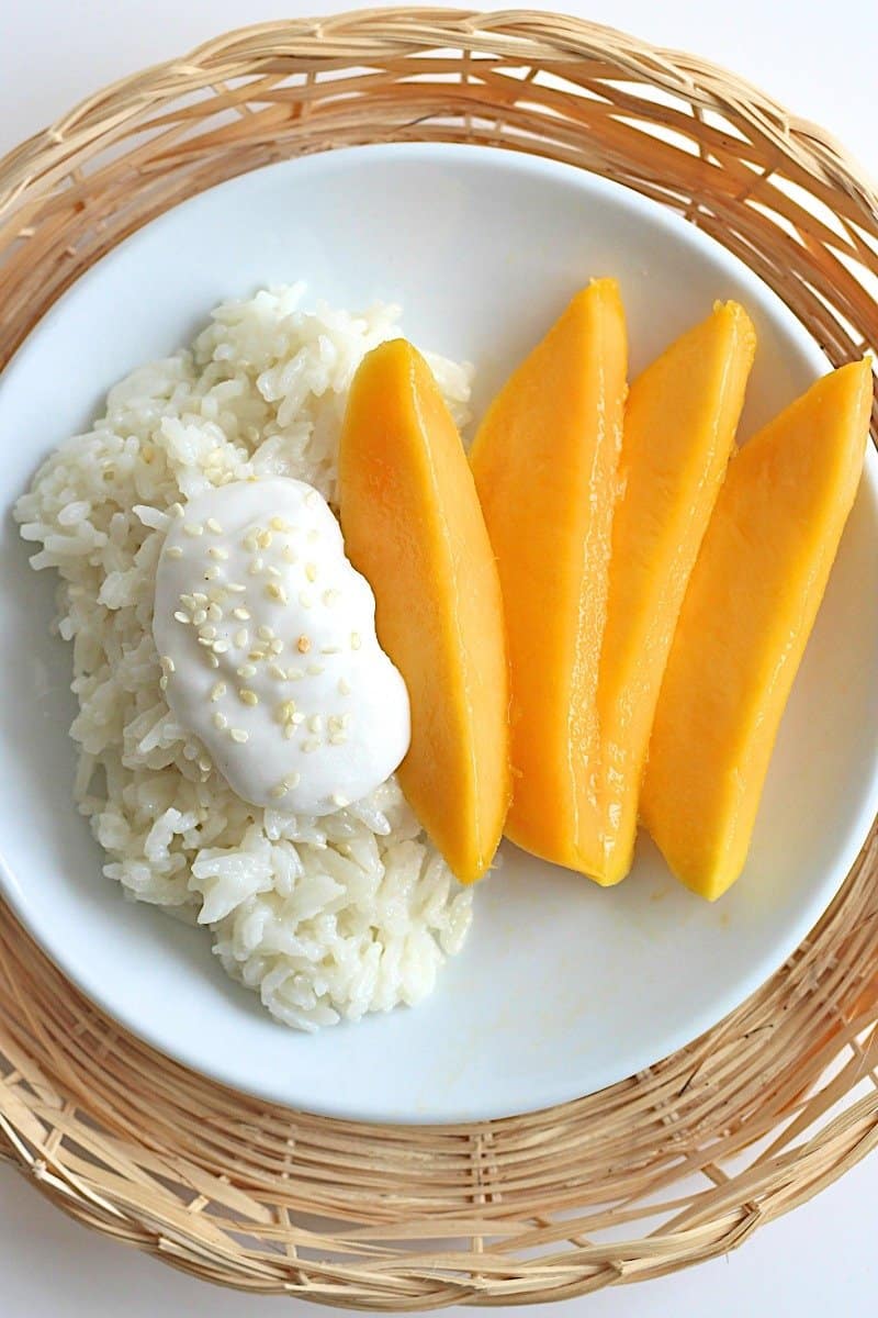 Coconut-Flavored Sticky Rice with Mangoes Recipe