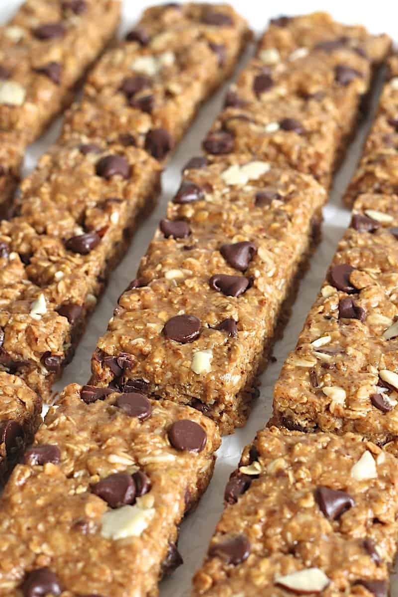 5-Ingredient Granola Bars - The BakerMama