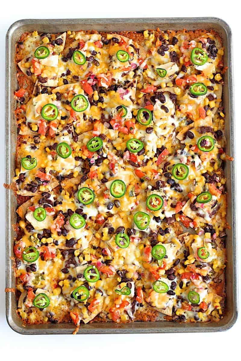 Sheet Pan Chicken and Black Bean Nachos