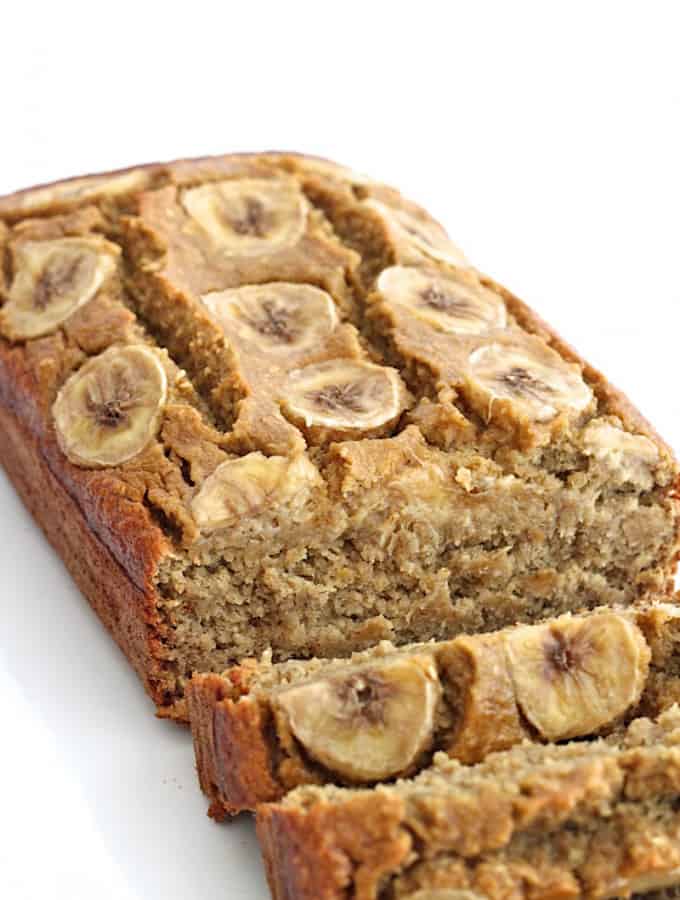 Healthy 5-Ingredient Flourless Banana Bread