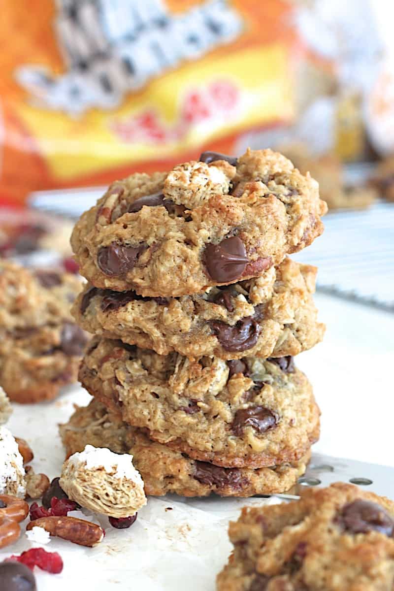 Frosted Flakes Cookies - Crazy for Crust