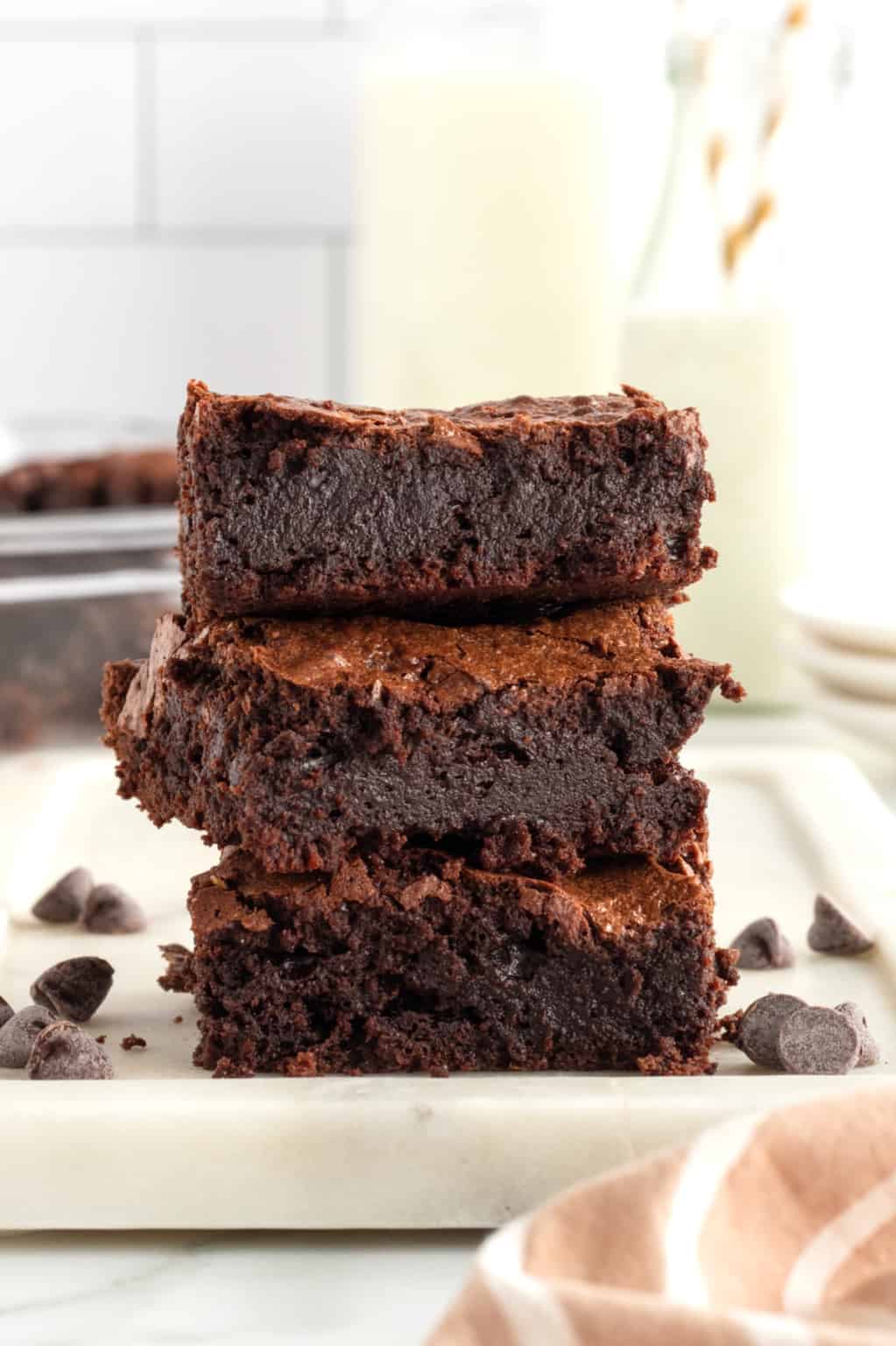 5-Ingredient Flourless Brownies - The BakerMama