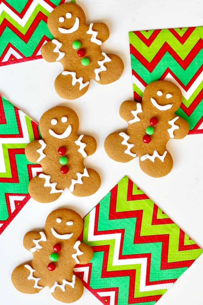 Gingerbread Men Cookies - The BakerMama