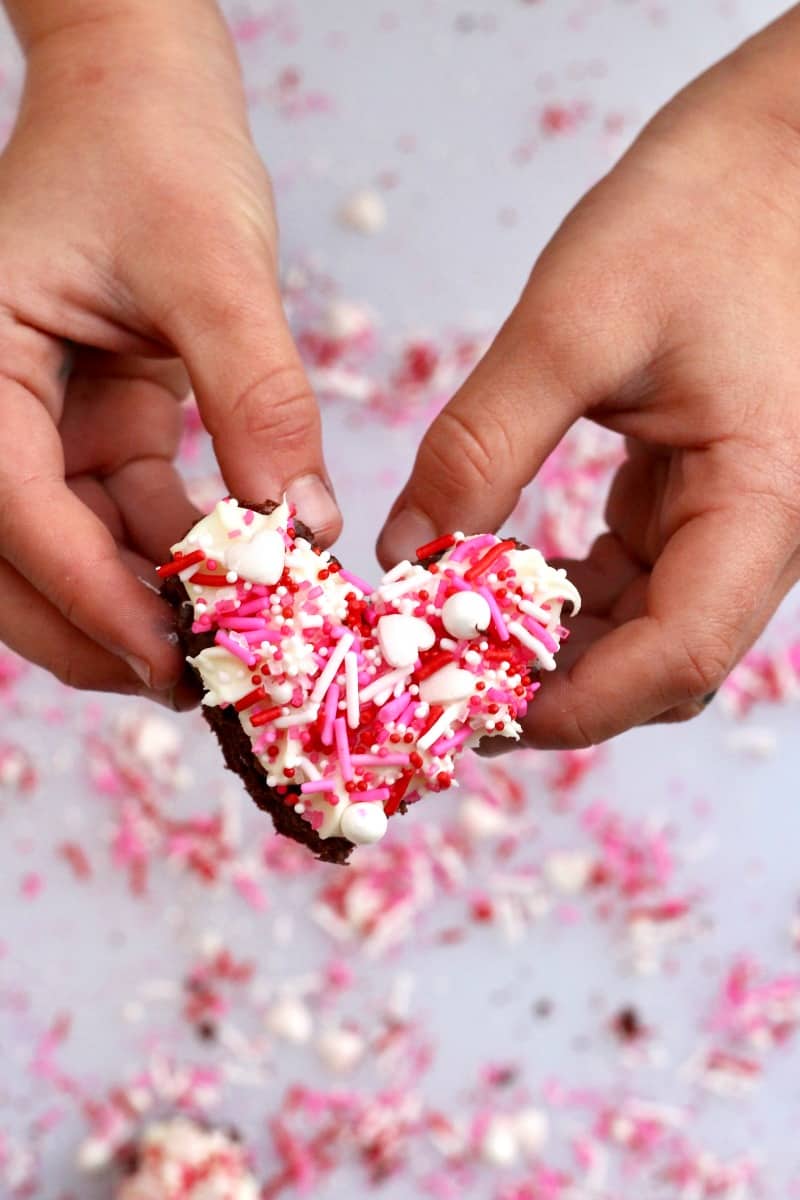 Mini Heart-Shaped Cakes - The BakerMama