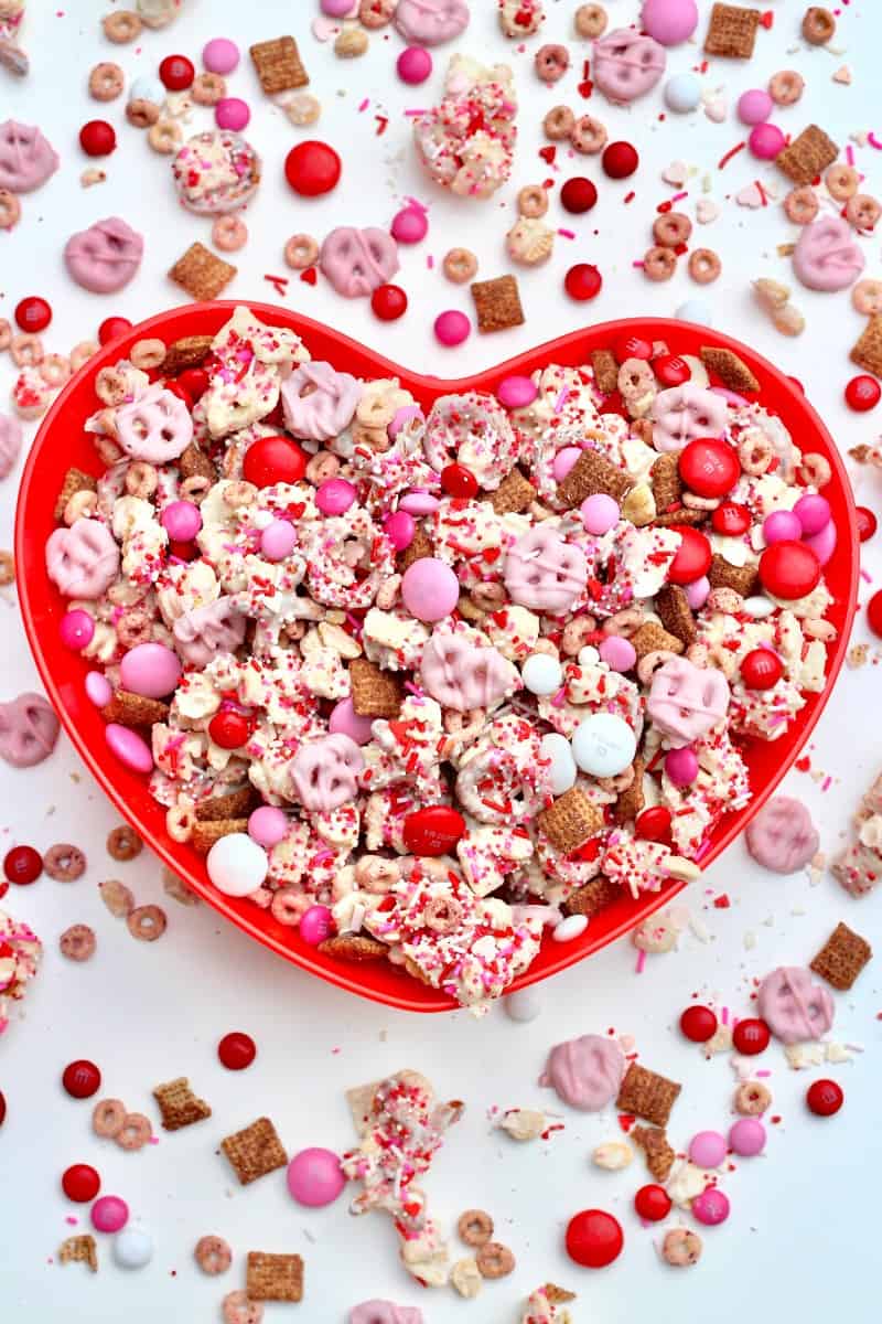 Valentine Sweetheart Snack Mix