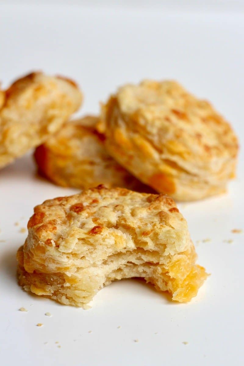 5-Ingredient Flaky Cheddar Biscuits
