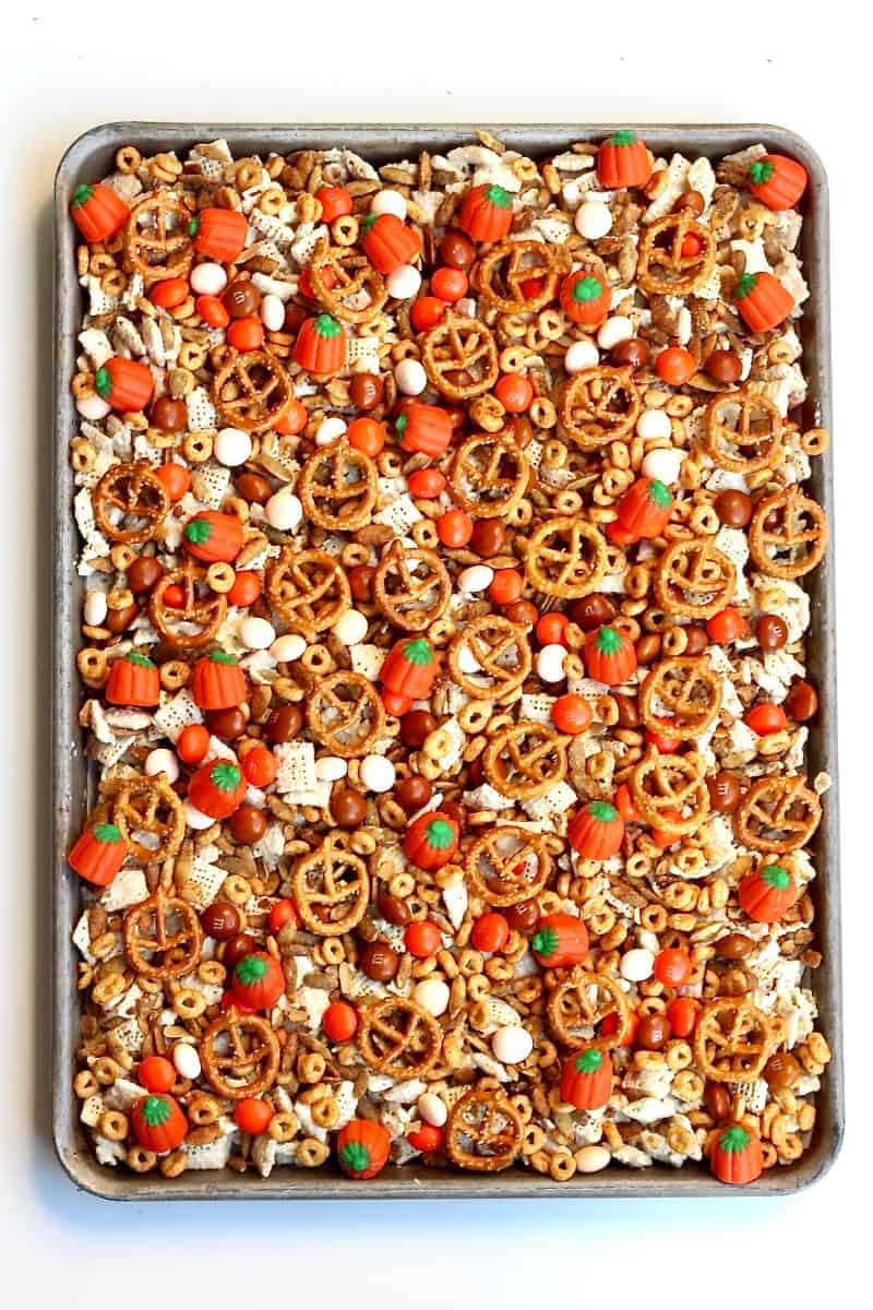 Pumpkin Spice Snack Mix - The BakerMama