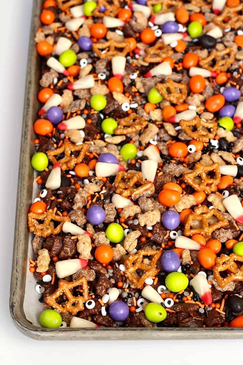 Halloween Snack Mix