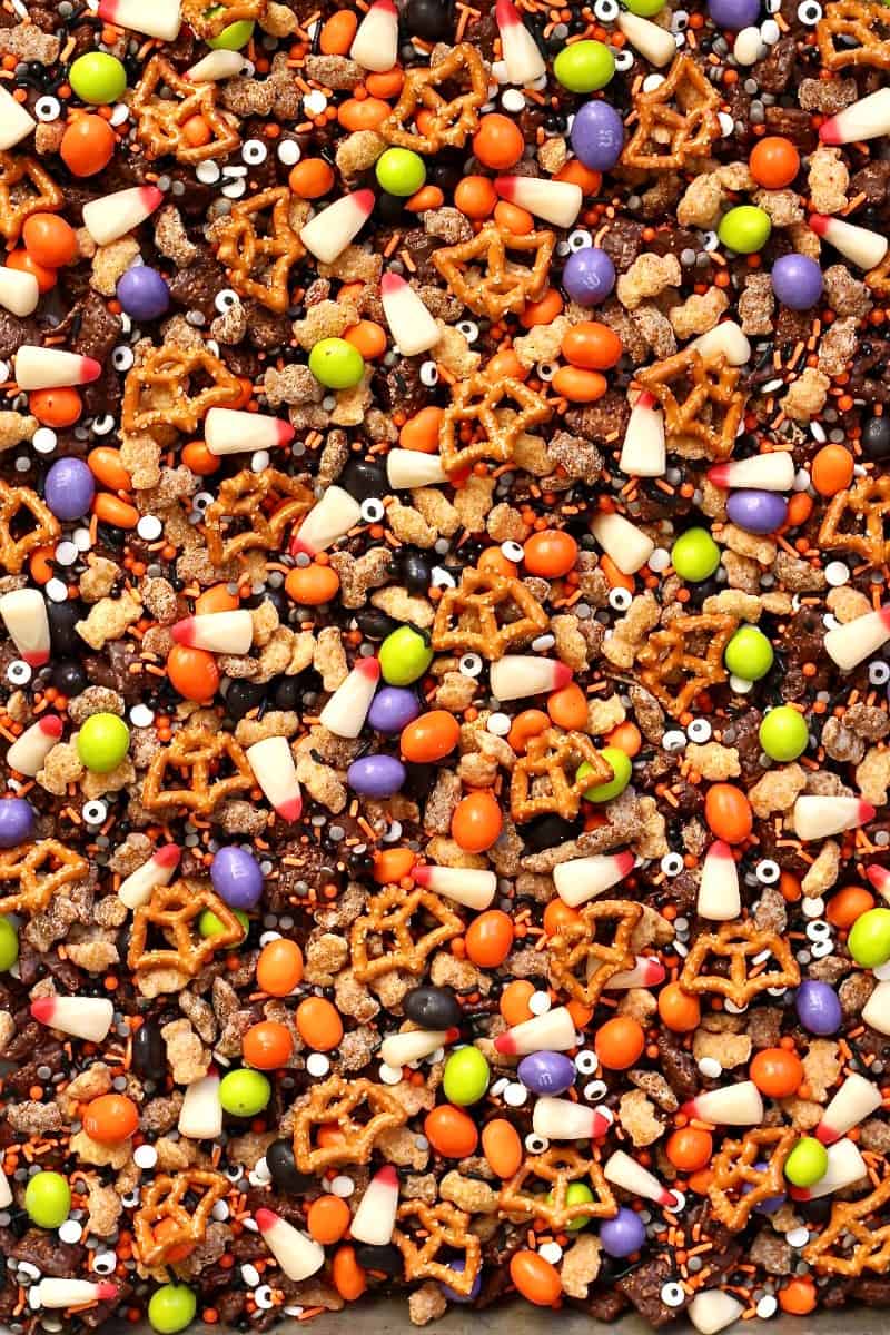 Halloween Snack Mix