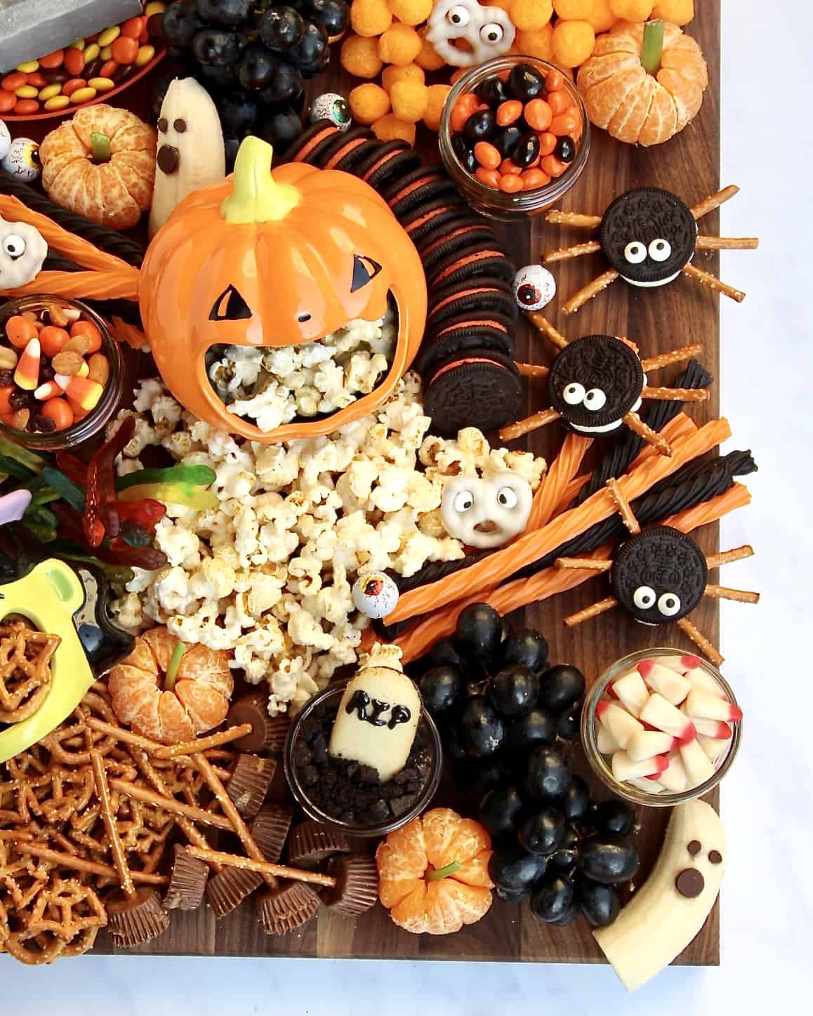 Easy Halloween Party Decorations Featuring M&M'S