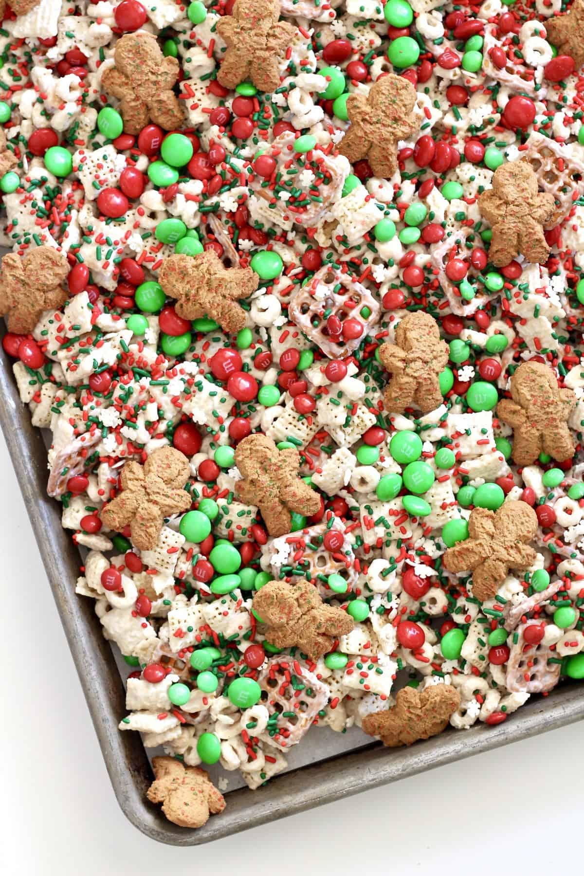 Easy and Sweet Holiday Treats - The BakerMama