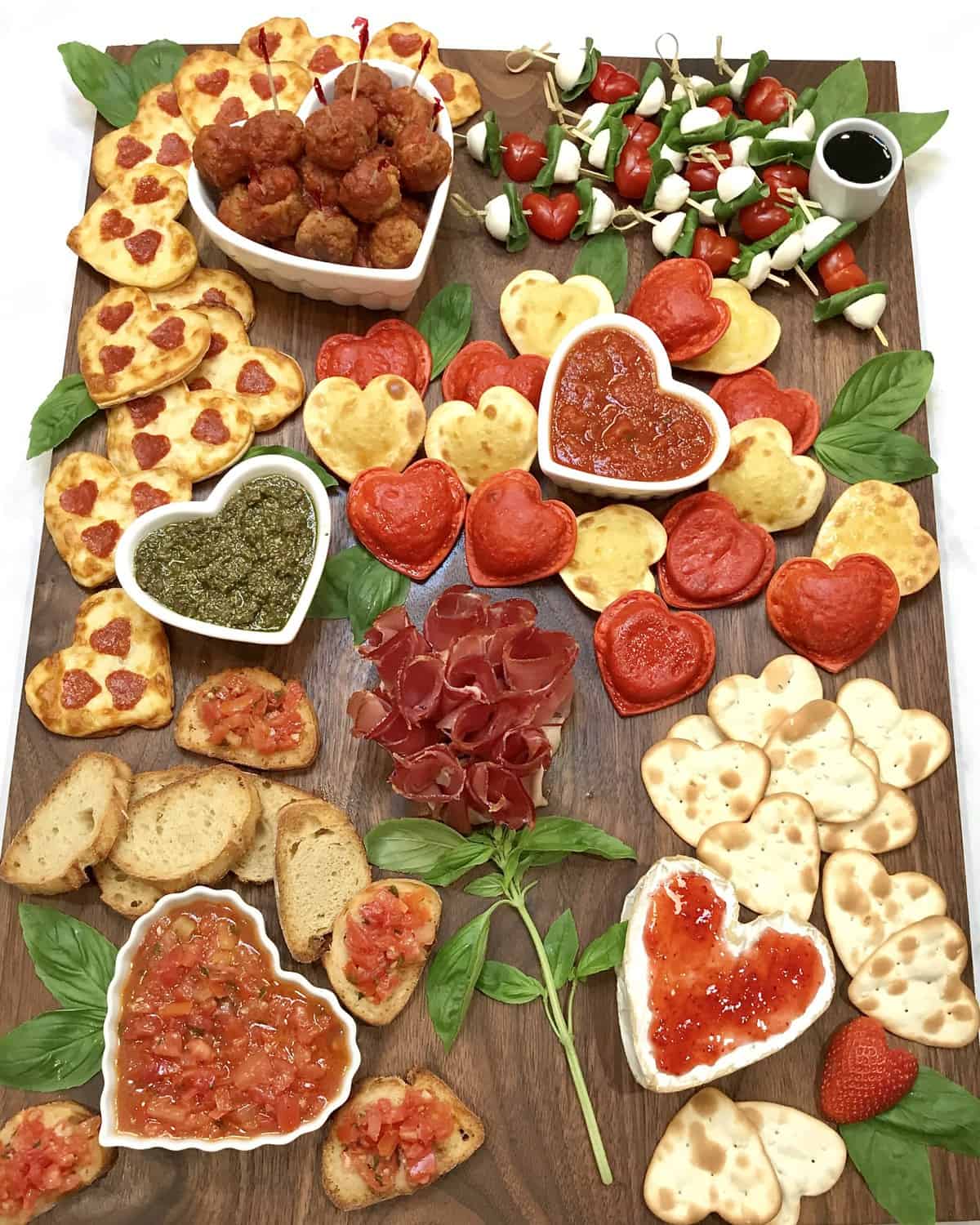 Italian-Themed Valentine's Day Dinner Board by The BakerMama