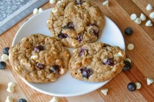 White Chocolate Blueberry Oatmeal Cookies-image