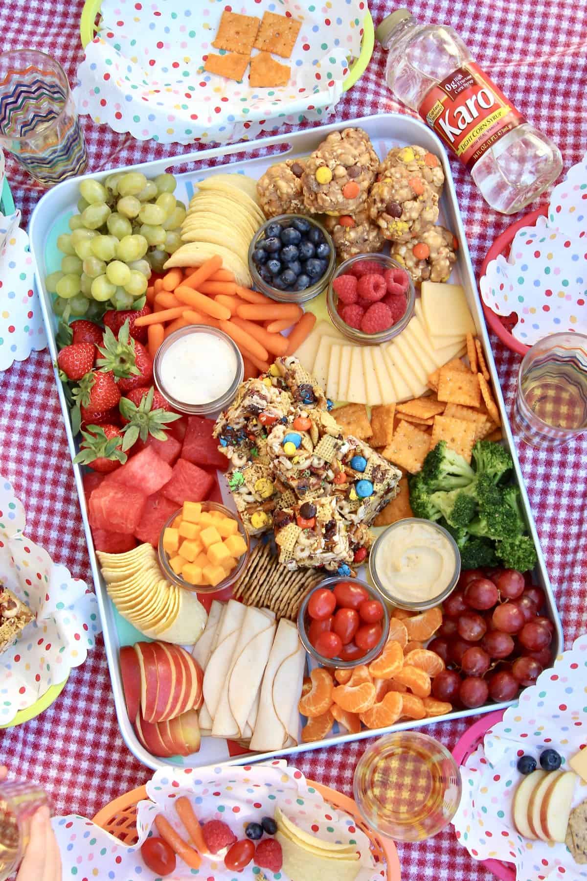 Summer Picnic Snack Tray | The BakerMama