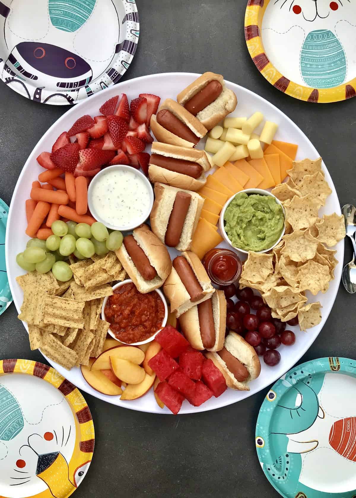 Hot Dog Lunch Tray by The BakerMama