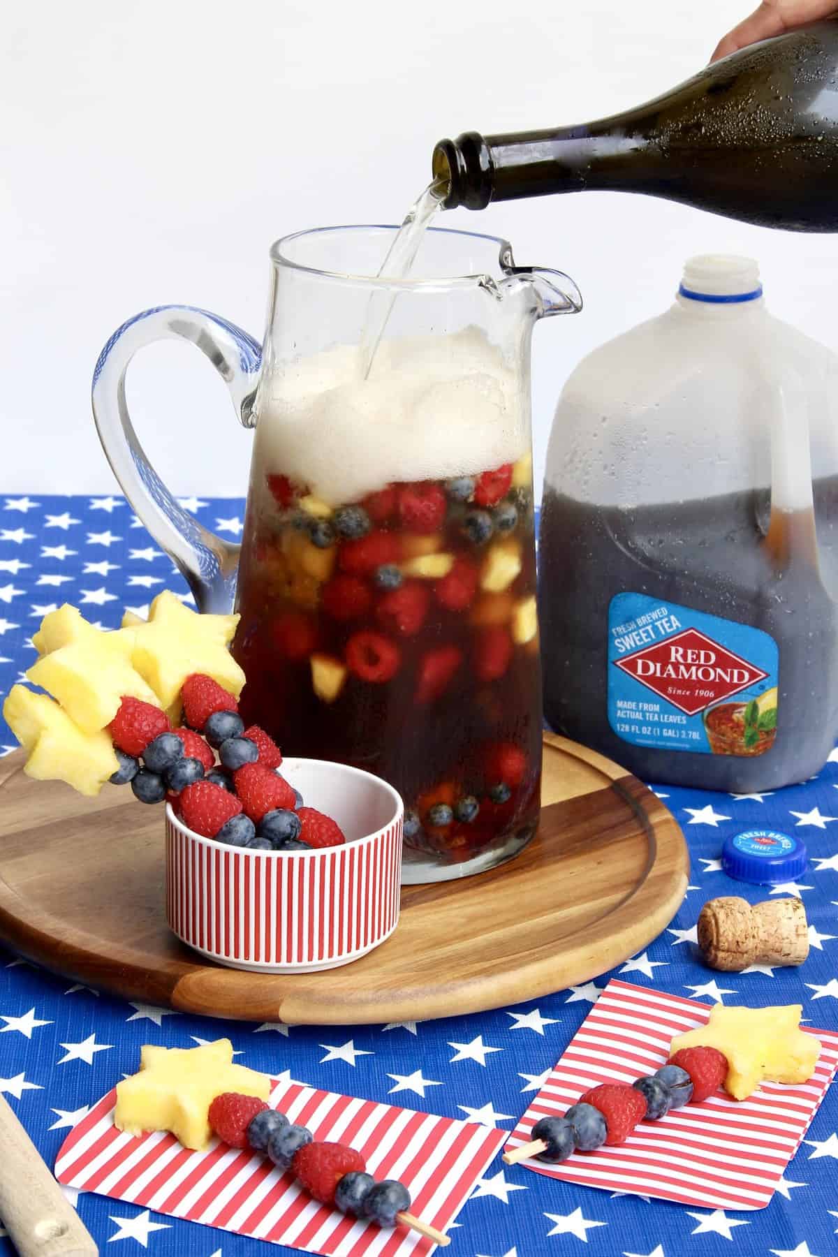 Sparkling Sweet Tea Sangria with Star-Spangled Fruit Kabobs - The BakerMama