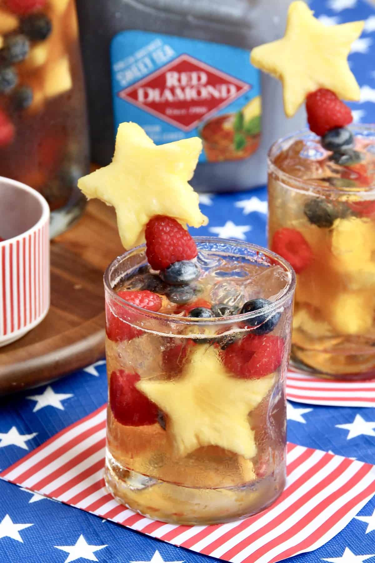 Sparkling Sweet Tea Sangria with Star-Spangled Fruit Kabobs - The BakerMama