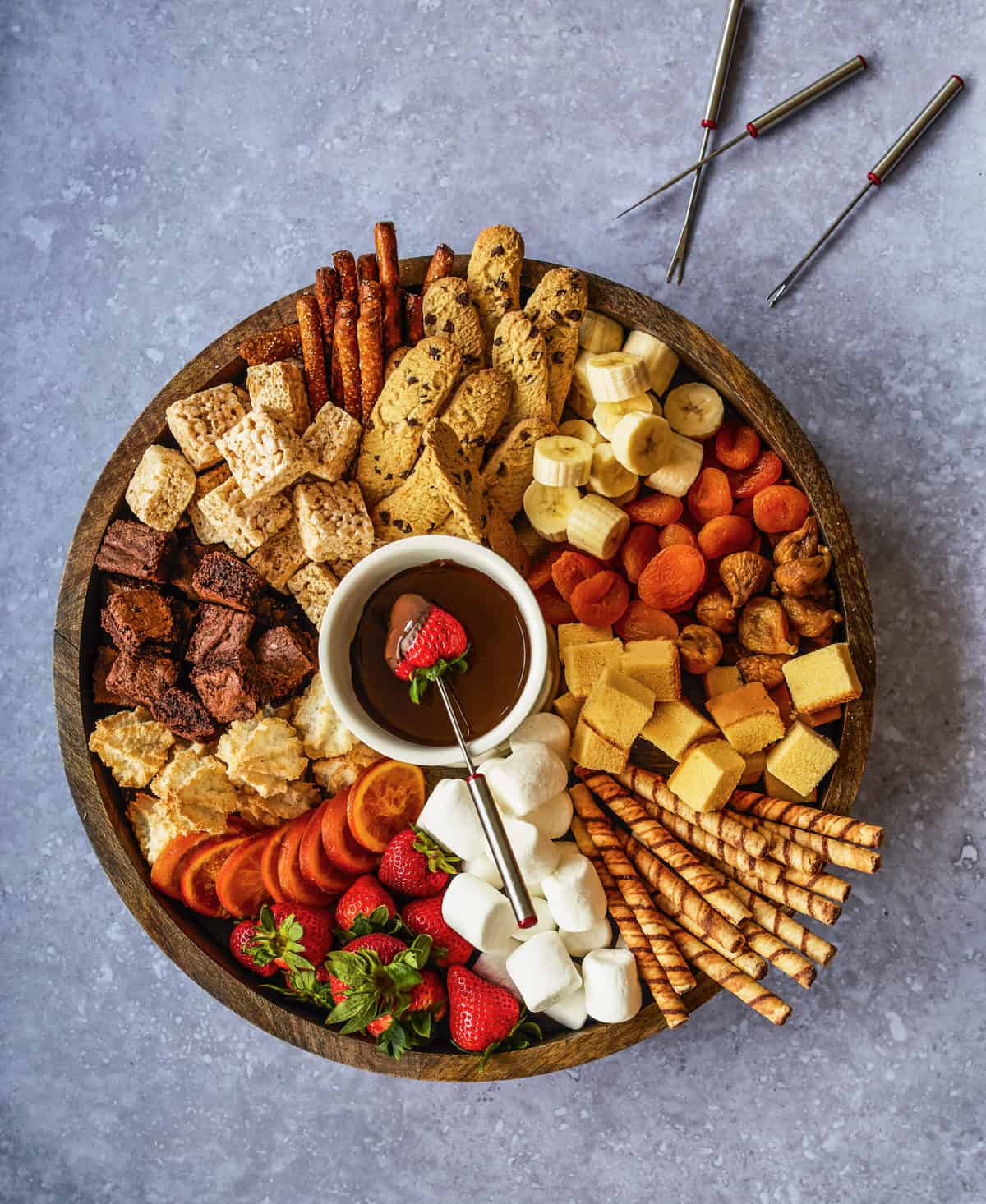 Build-Your-Own Burger Board - The BakerMama