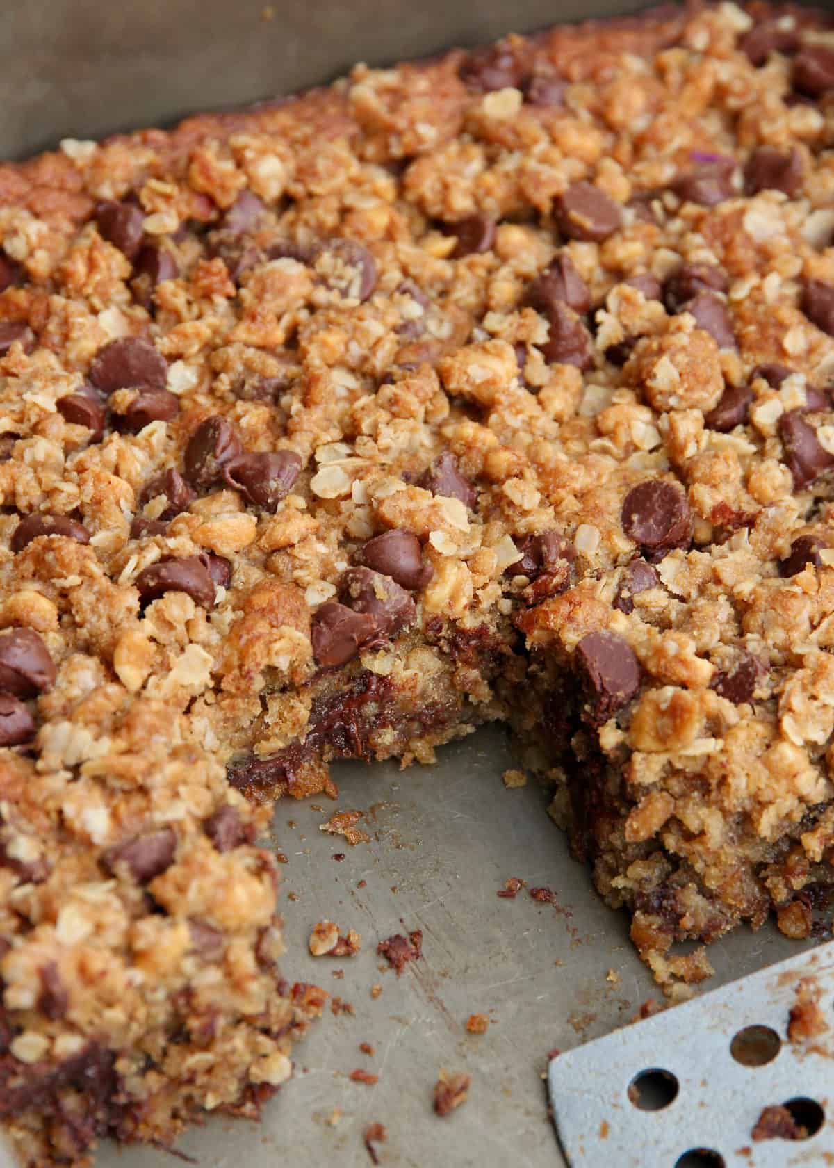 Peanut Butter Oatmeal Chocolate Chip Banana Bread Bars