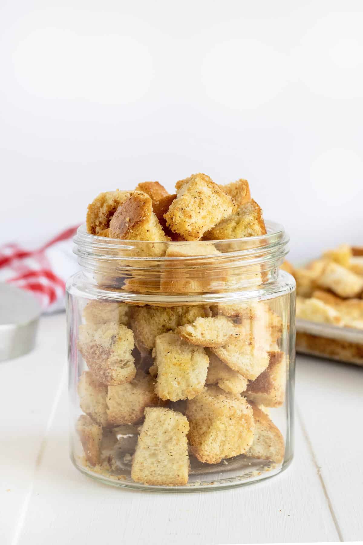 Homemade Croutons by The BakerMama