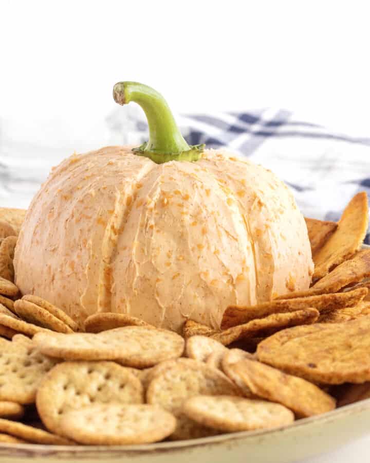 Pumpkin Cheese Ball by The BakerMama