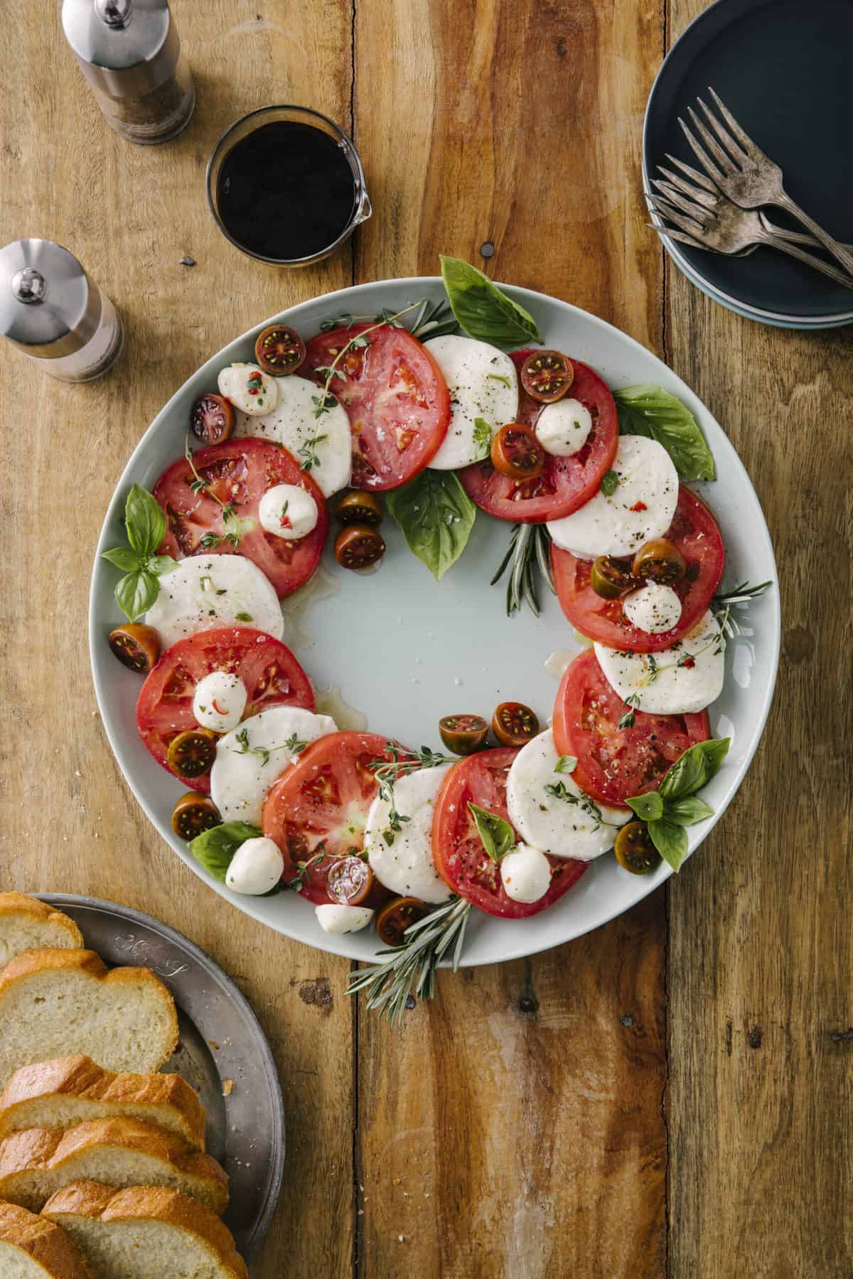 Caprese Wreath by The BakerMama