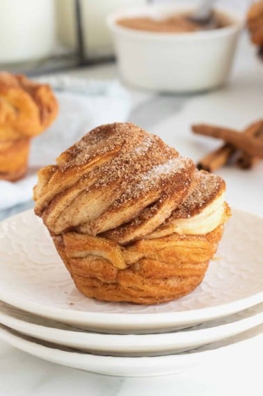 Easy Cruffins by The BakerMama