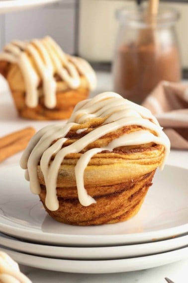Pumpkin Spice Cruffins by The BakerMama