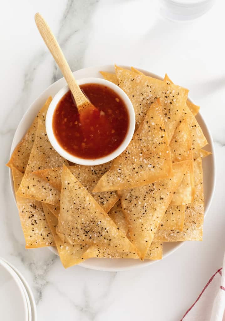 Baked Wonton Chips by The BakerMama