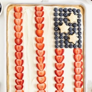 A large fruit pizza decorated to look like the American Flag.