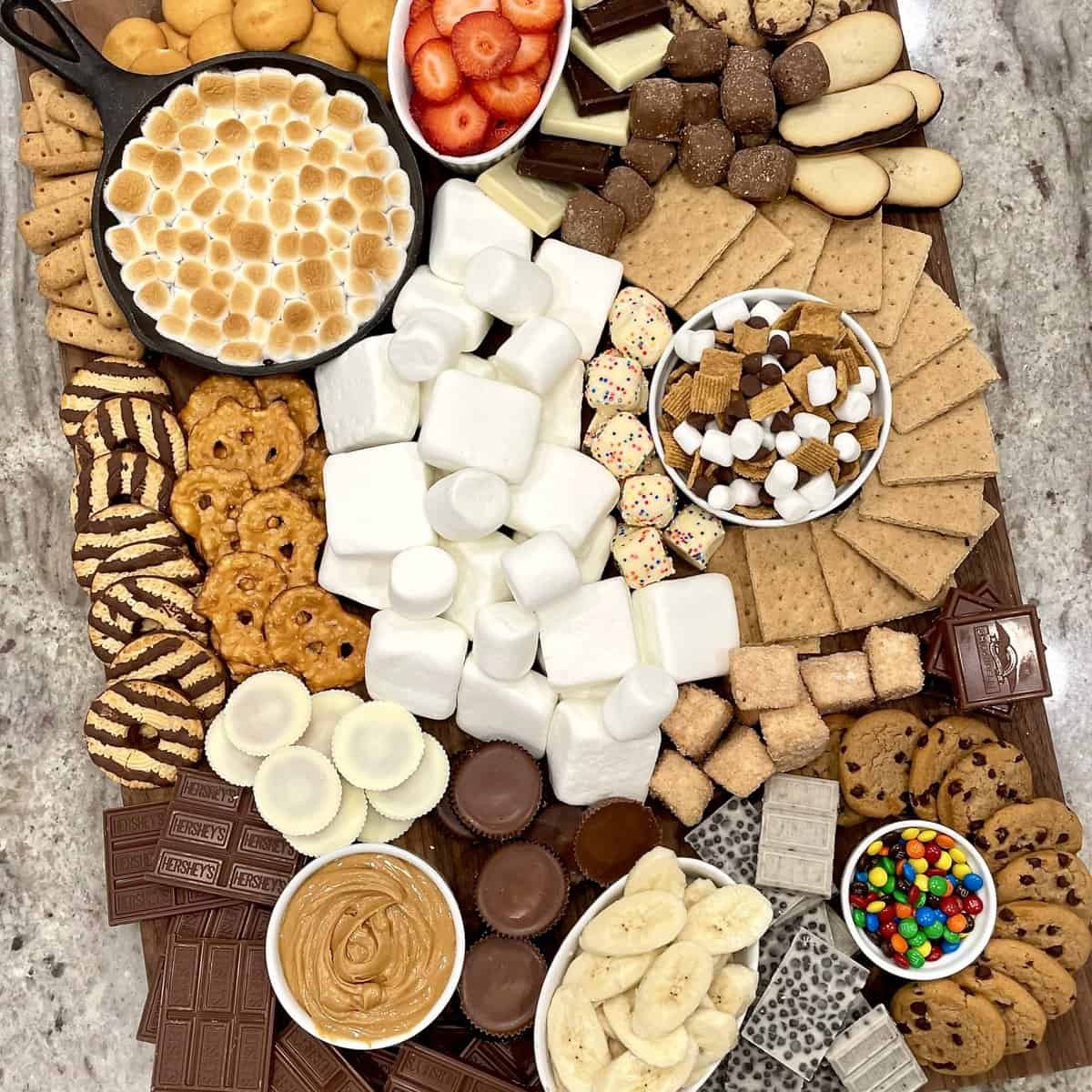 How to Build a S'mores Board The BakerMama